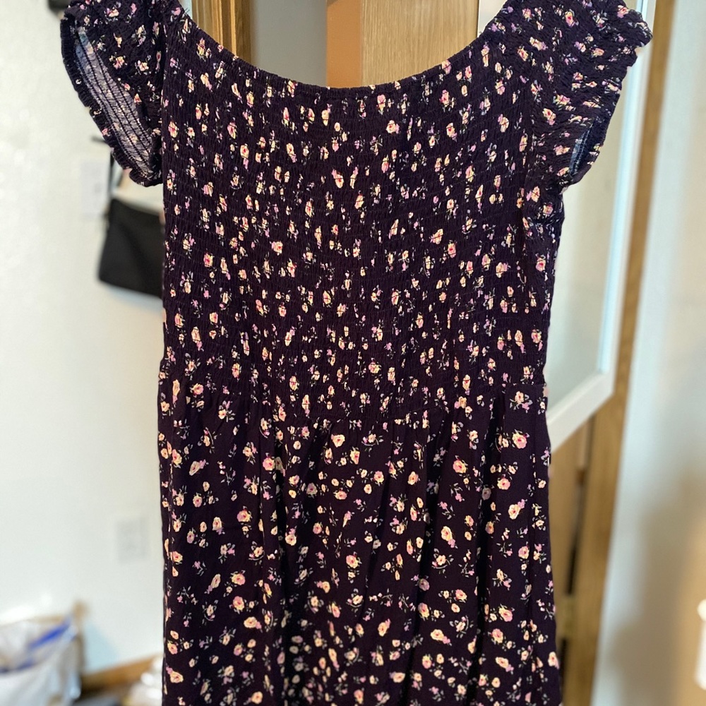 Purple shoulder showing dress